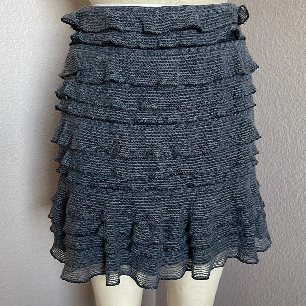 MAX STUDIO ruffles skirt. Size L lined